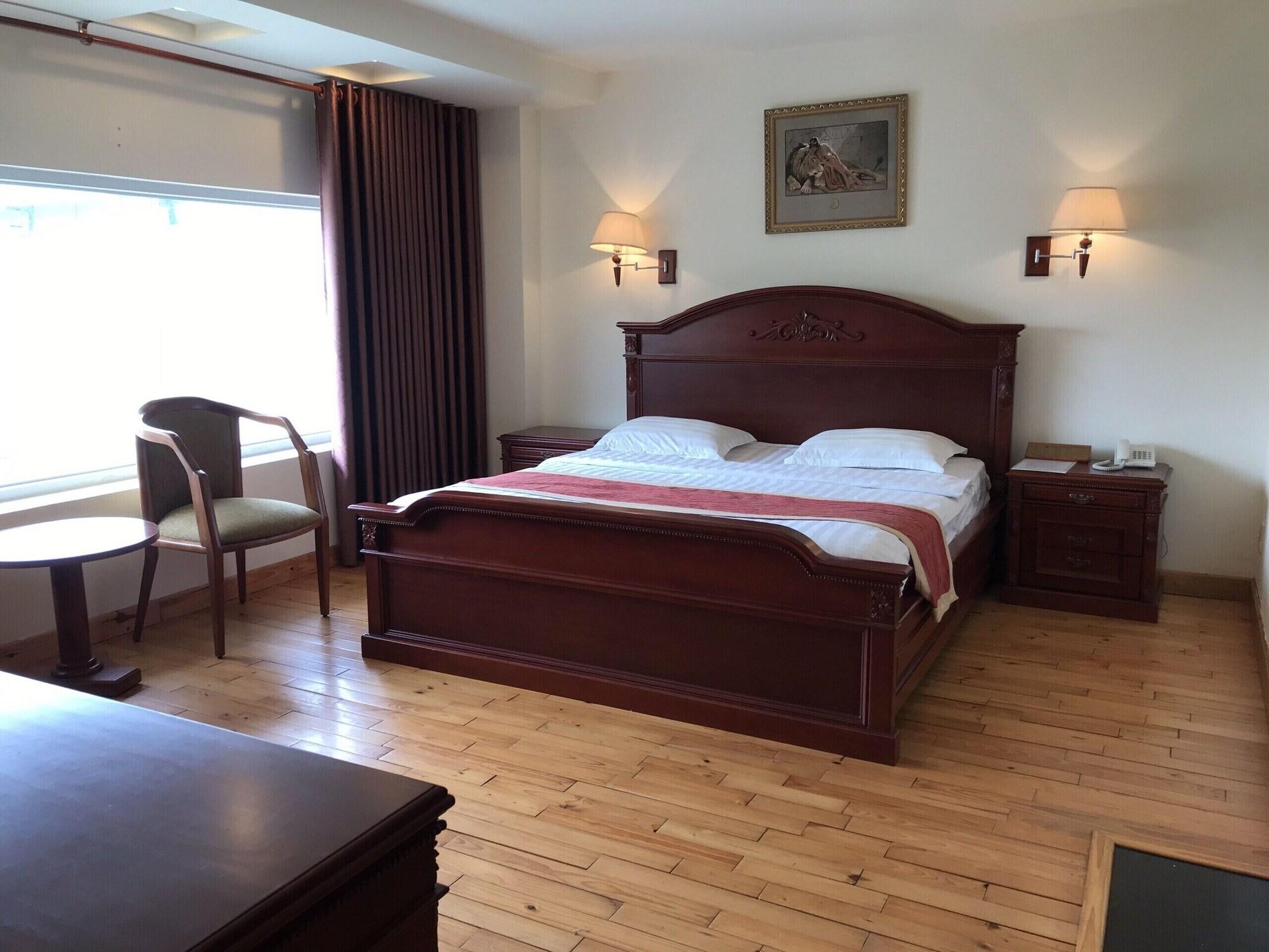 Hoang Yen 2 Hotel Thu Dau Mot Εξωτερικό φωτογραφία