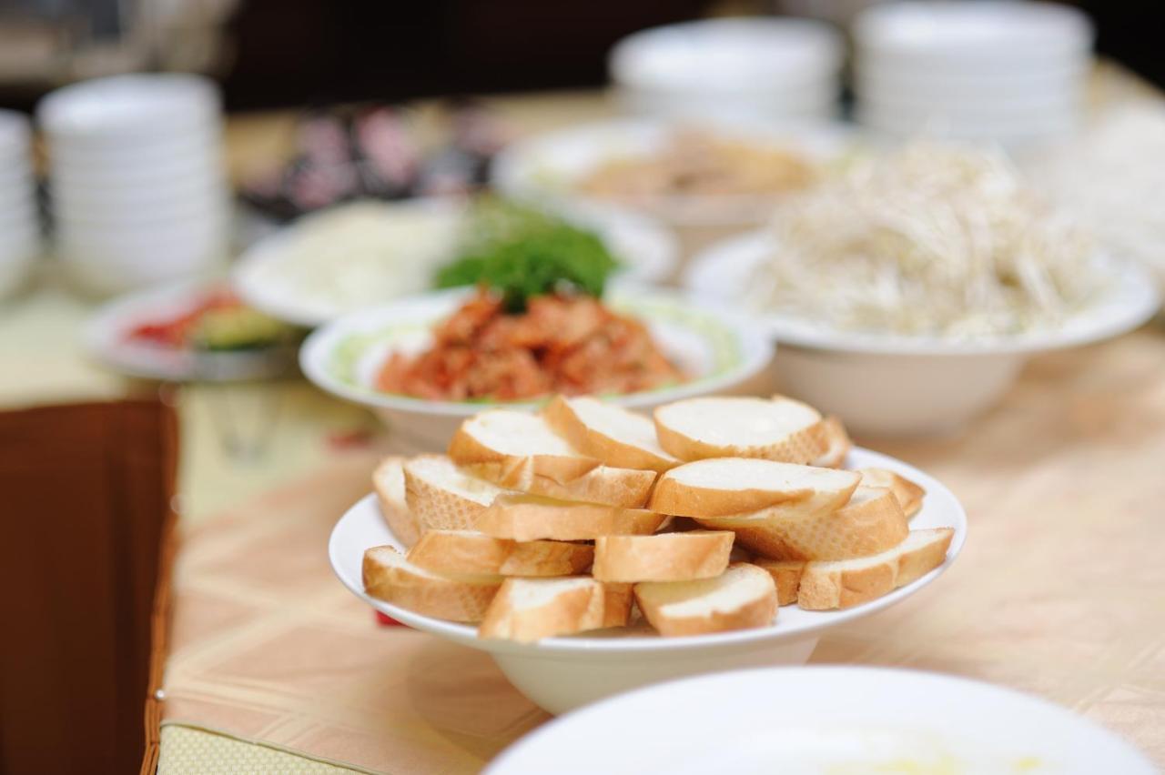 Hoang Yen 2 Hotel Thu Dau Mot Εξωτερικό φωτογραφία